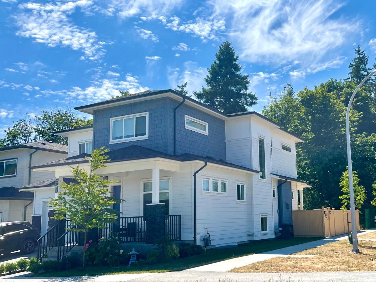 The Harmony Inn Spacious 2 Bdrms 2 Beds Basement Suite Surrey Exterior foto